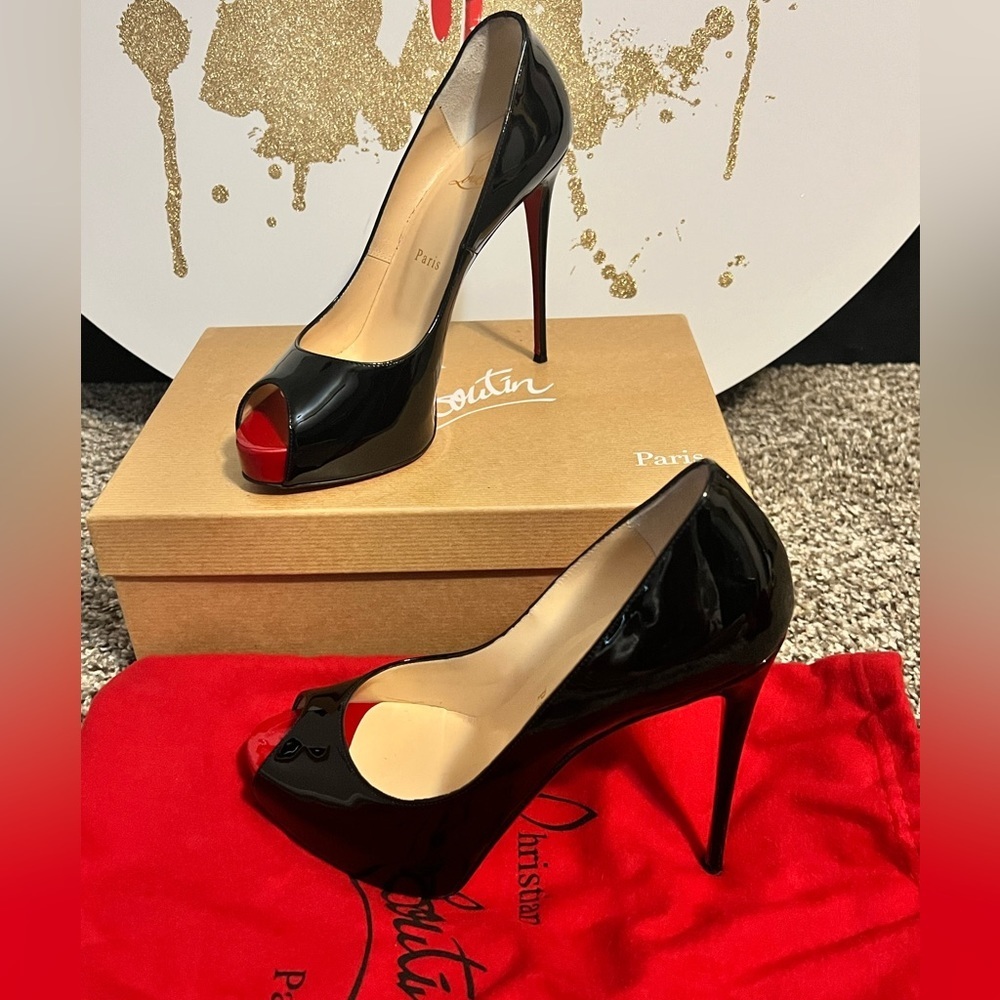 Christian Louboutin Pumps
